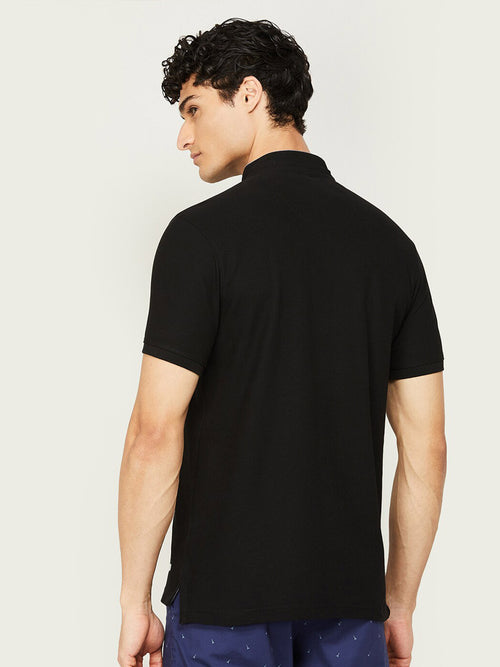 Black T-shirt